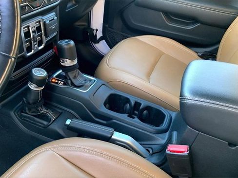 Used 2022 Jeep Wrangler Unlimited Sahara w/ LED Lighting Group image 13