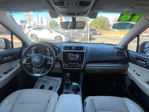 Used 2018 Subaru Outback 2.5i Limited image 17