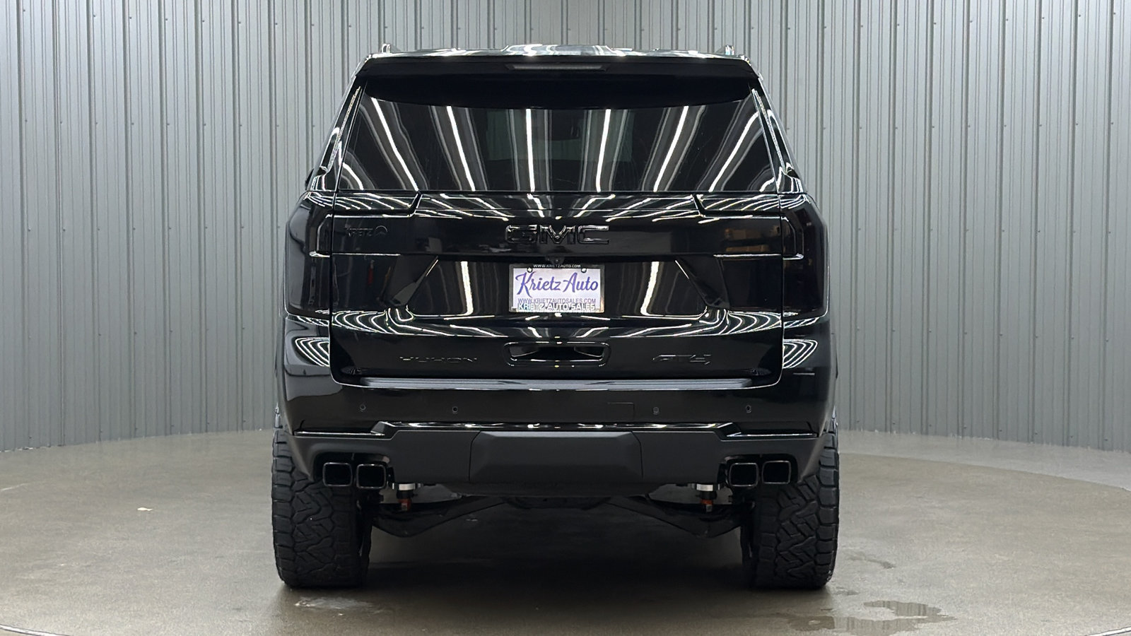 Used 2026 GMC Yukon AT4 AWD/4WD image 4