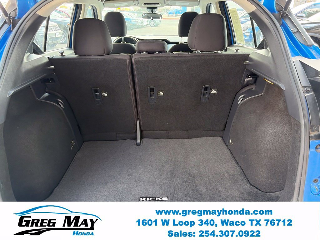 Used 2021 Nissan Kicks S FWD image 16