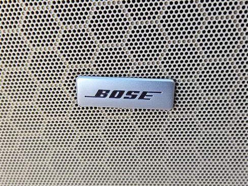 Used 2017 Cadillac XT5 Luxury w/ Driver Awareness Package image 24