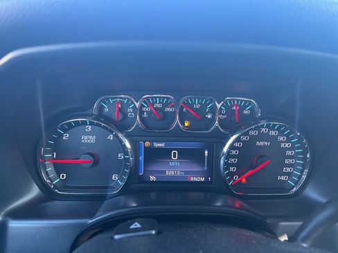 Used 2015 Chevrolet Silverado 2500 LT w/ LT Convenience Package image 18