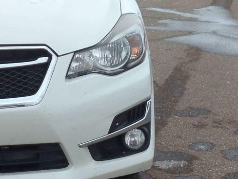 Used 2016 Subaru Impreza 2.0i Sport Premium image 10