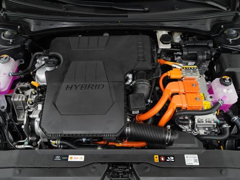Certified 2026 Hyundai Elantra SEL FWD image 29