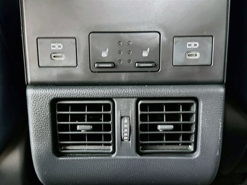 Used 2023 Subaru Solterra AWD image 27