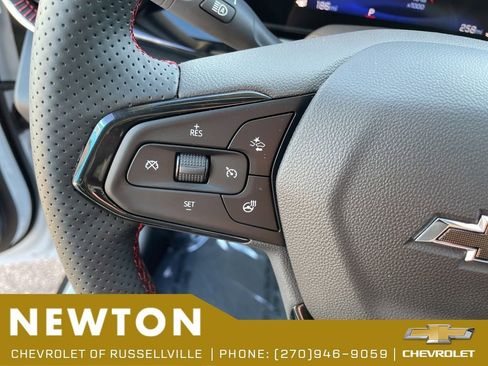 New 2026 Chevrolet Trax RS w/ Sunroof Package FWD image 13