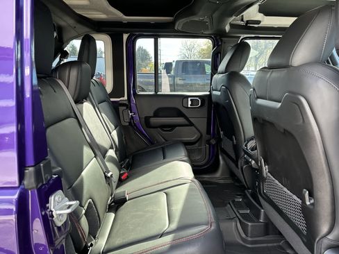 New 2026 Jeep Wrangler Unlimited Rubicon AWD/4WD image 6