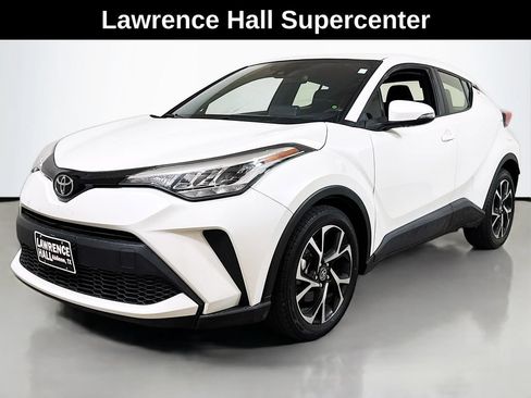 Used 2021 Toyota C-HR XLE FWD image 1
