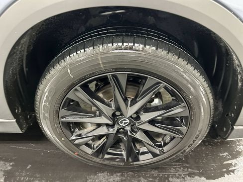 Certified 2025 MAZDA CX-5 Carbon Edition AWD/4WD image 8