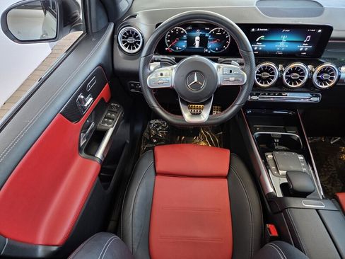 Certified 2022 Mercedes-Benz GLB 250 image 17