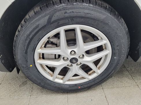 Used 2024 Ford Edge SEL image 31