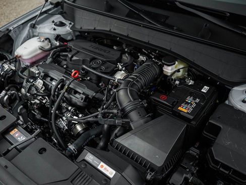 New 2026 Hyundai Kona Limited AWD/4WD image 7