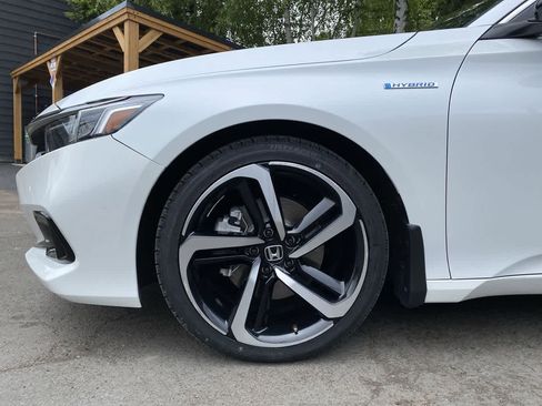 Used 2022 Honda Accord Sport image 11