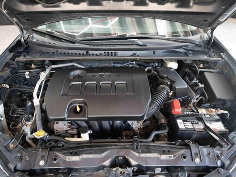 Used 2015 Toyota Corolla S FWD image 30