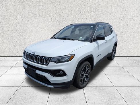 Used 2024 Jeep Compass Limited AWD/4WD image 7