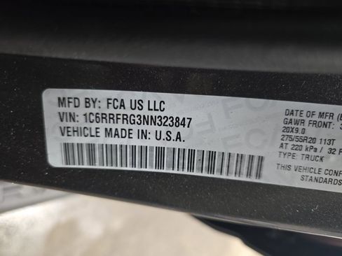 Used 2022 RAM 1500 Laramie AWD/4WD image 38