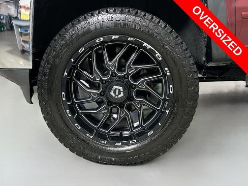 Used 2016 Chevrolet Silverado 2500 LT w/ LT Convenience Package image 31