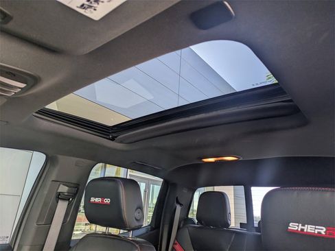 Used 2023 Chevrolet Colorado Z71 w/ Z71 Convenience Package 2 image 22