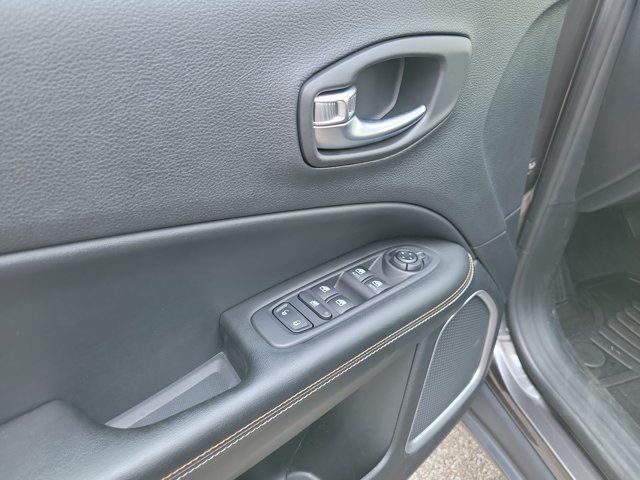 Used 2019 Jeep Compass Sport FWD image 21