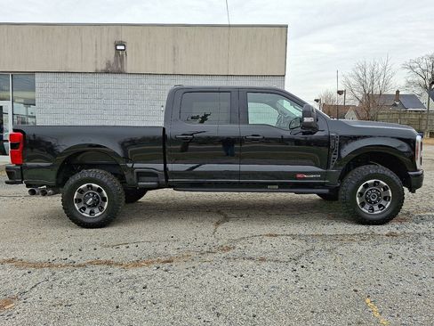 Used 2024 Ford F250 Lariat w/ Lariat Ultimate Package image 6