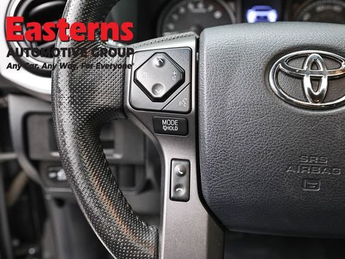 Used 2019 Toyota Tacoma TRD Sport w/ TRD Premium Sport Package image 15