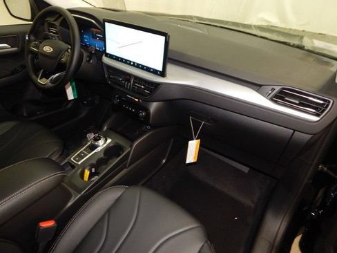 New 2025 Ford Escape SE w/ PHEV Premium Package FWD image 20