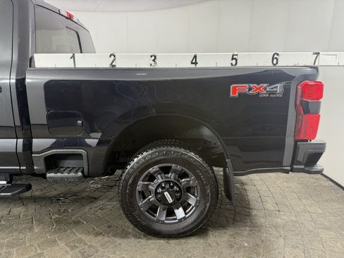 Used 2024 Ford F250 Lariat w/ Lariat Ultimate Package AWD/4WD image 5