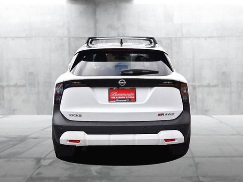 New 2026 Nissan Kicks SR w/ SR Premium Package image 6