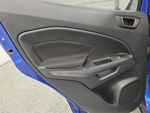 Used 2021 Ford EcoSport SE w/ SE Convenience Package image 7