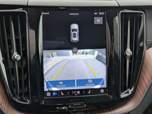 Certified 2023 Volvo XC60 B6 Ultimate w/ Protection Package Premier image 21