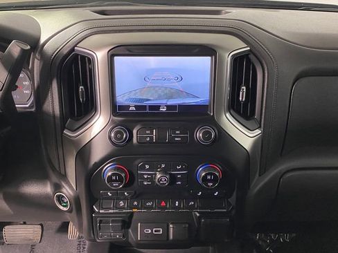 Certified 2021 Chevrolet Silverado 1500 LT Trail Boss w/ Convenience Package II image 22