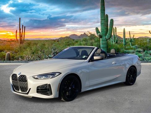 Used 2023 BMW M440i Convertible w/ Premium Package image 7