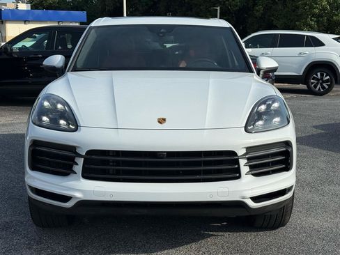 Used 2022 Porsche Cayenne AWD/4WD image 11