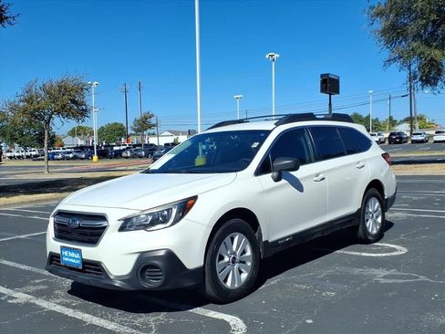 Used 2019 Subaru Outback 2.5i AWD/4WD image 11