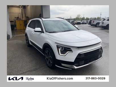 Certified 2025 Kia Niro EX Touring