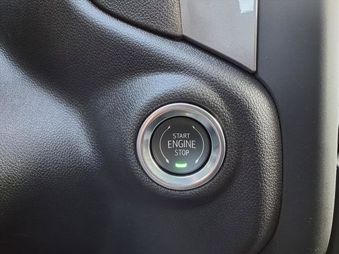 New 2026 GMC Sierra 1500 Pro w/ Graphite Edition AWD/4WD image 10