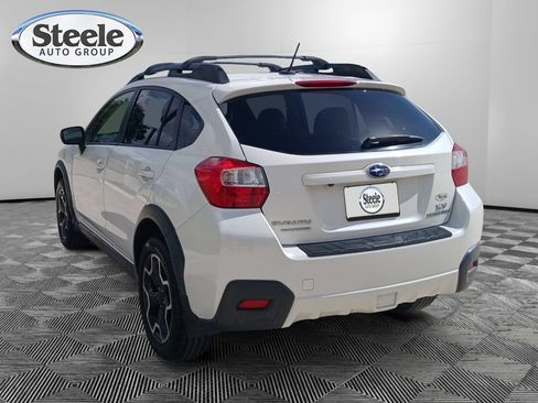 Used 2015 Subaru Crosstrek 2.0i Limited w/ Popular Package #2 AWD/4WD image 2