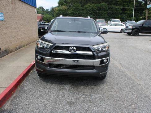 Used 2016 Toyota 4Runner Limited AWD/4WD image 2