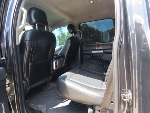 Used 2015 Ford F150 Lariat w/ Equipment Group 501A Mid AWD/4WD image 18