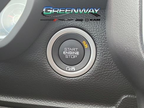 New 2025 RAM 2500 Big Horn AWD/4WD image 31