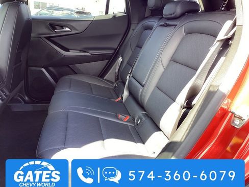 Used 2025 Chevrolet Equinox LT w/ Convenience Package II AWD/4WD image 15