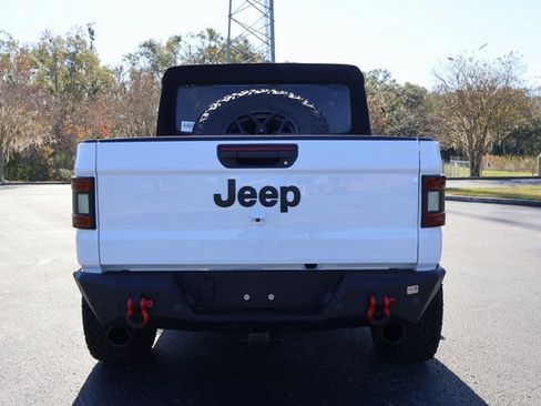 Used 2024 Jeep Gladiator Sport image 6