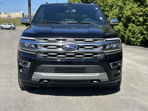 Used 2023 Ford Expedition Platinum image 8