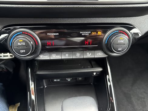 Certified 2023 Kia Forte GT-Line w/ GT-Line Premium Package image 25