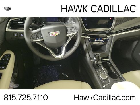 New 2025 Cadillac XT6 Sport image 16