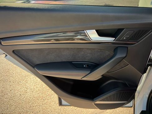 Used 2019 Audi SQ5 Premium Plus w/ Premium Plus Package image 23