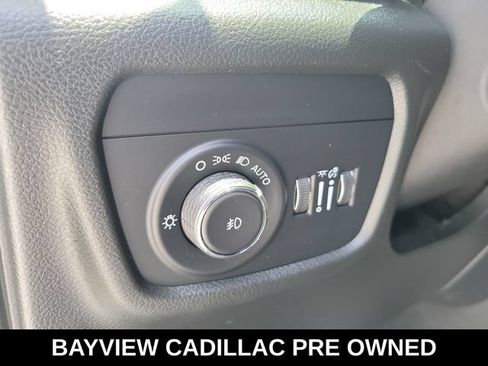 Used 2021 Jeep Grand Cherokee L Overland w/ Luxury Tech Group IV AWD/4WD image 31