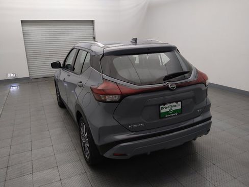 Used 2024 Nissan Kicks SV FWD image 6