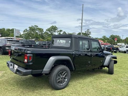 New 2026 Jeep Gladiator Sport AWD/4WD image 9