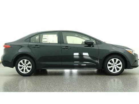 New 2026 Toyota Corolla LE image 27